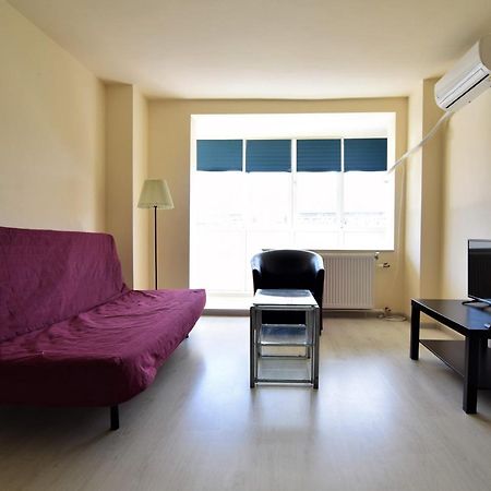 Gara De Nord - Resedinta Lui Calin Apartman Bukarest Kültér fotó