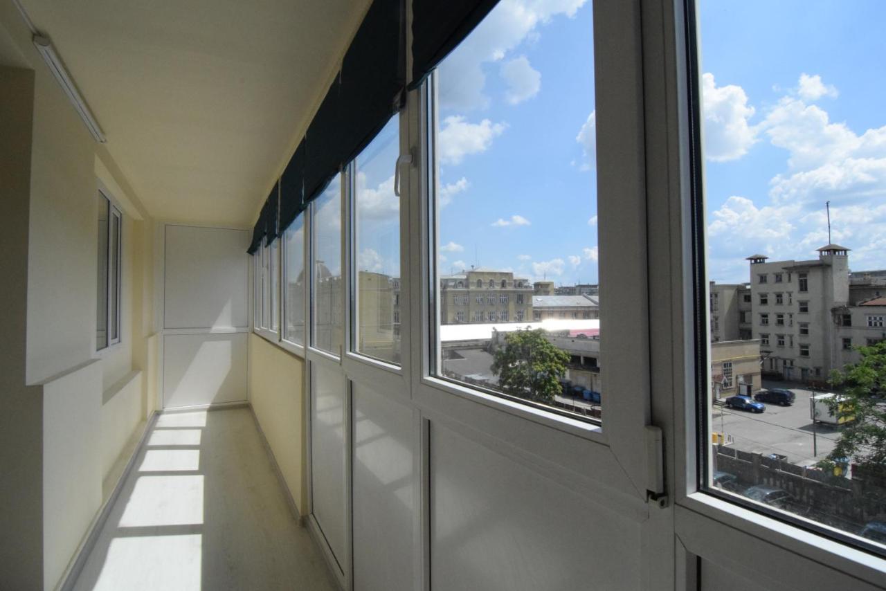 Gara De Nord - Resedinta Lui Calin Apartman Bukarest Kültér fotó