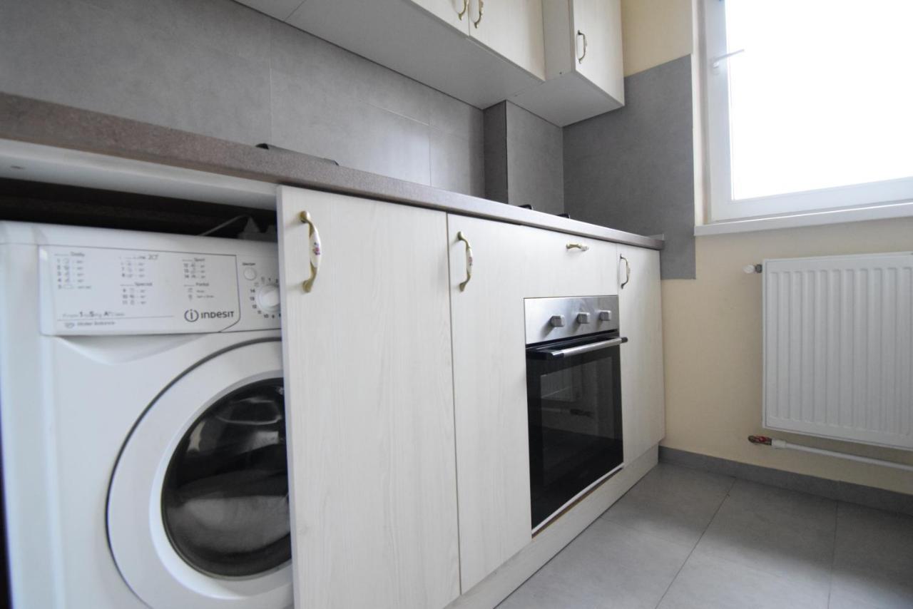 Gara De Nord - Resedinta Lui Calin Apartman Bukarest Kültér fotó