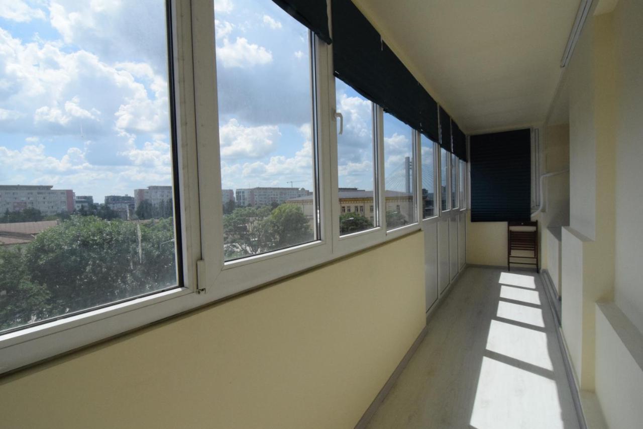 Gara De Nord - Resedinta Lui Calin Apartman Bukarest Kültér fotó