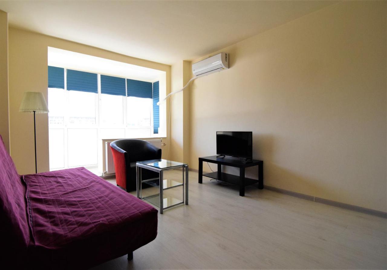 Gara De Nord - Resedinta Lui Calin Apartman Bukarest Kültér fotó